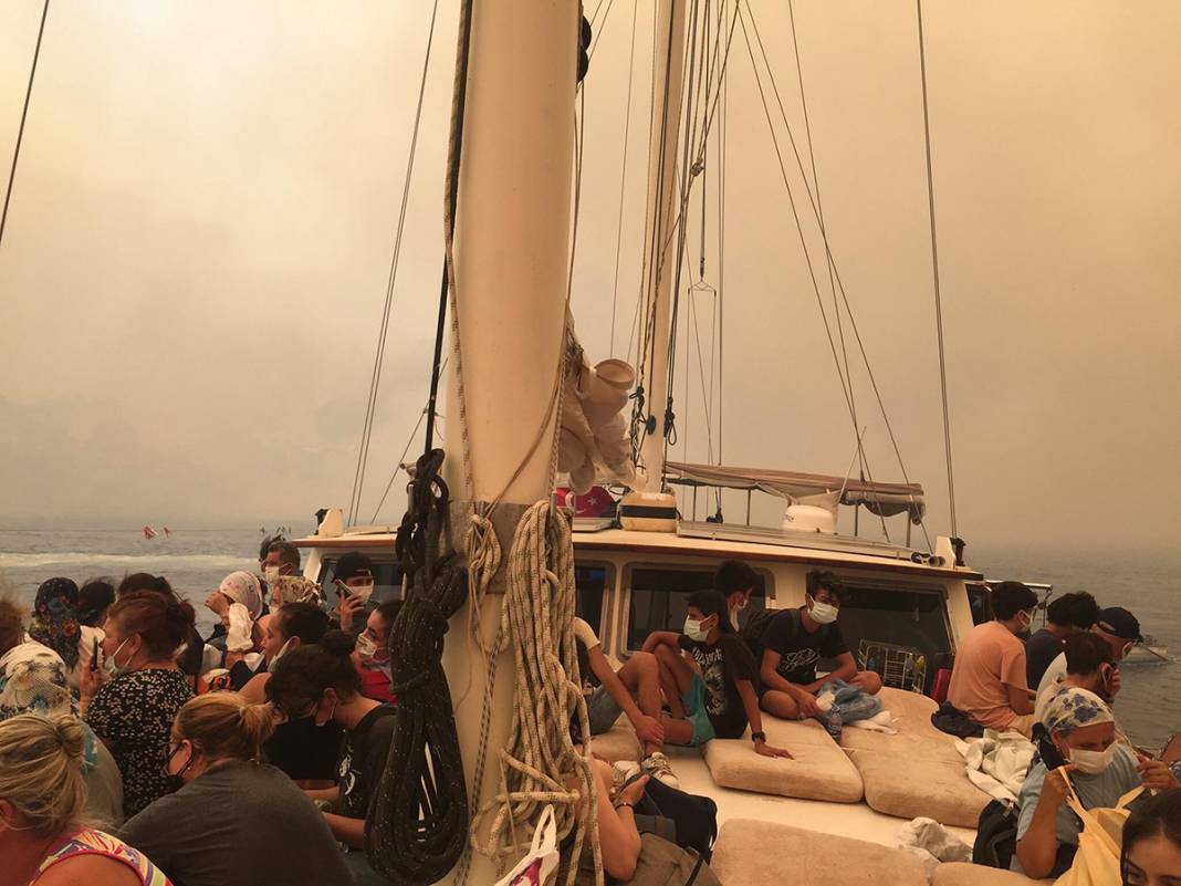 Milas'ta başladı, Bodrum'a sıçradı! 2 çıkarma gemisi bölgede 16